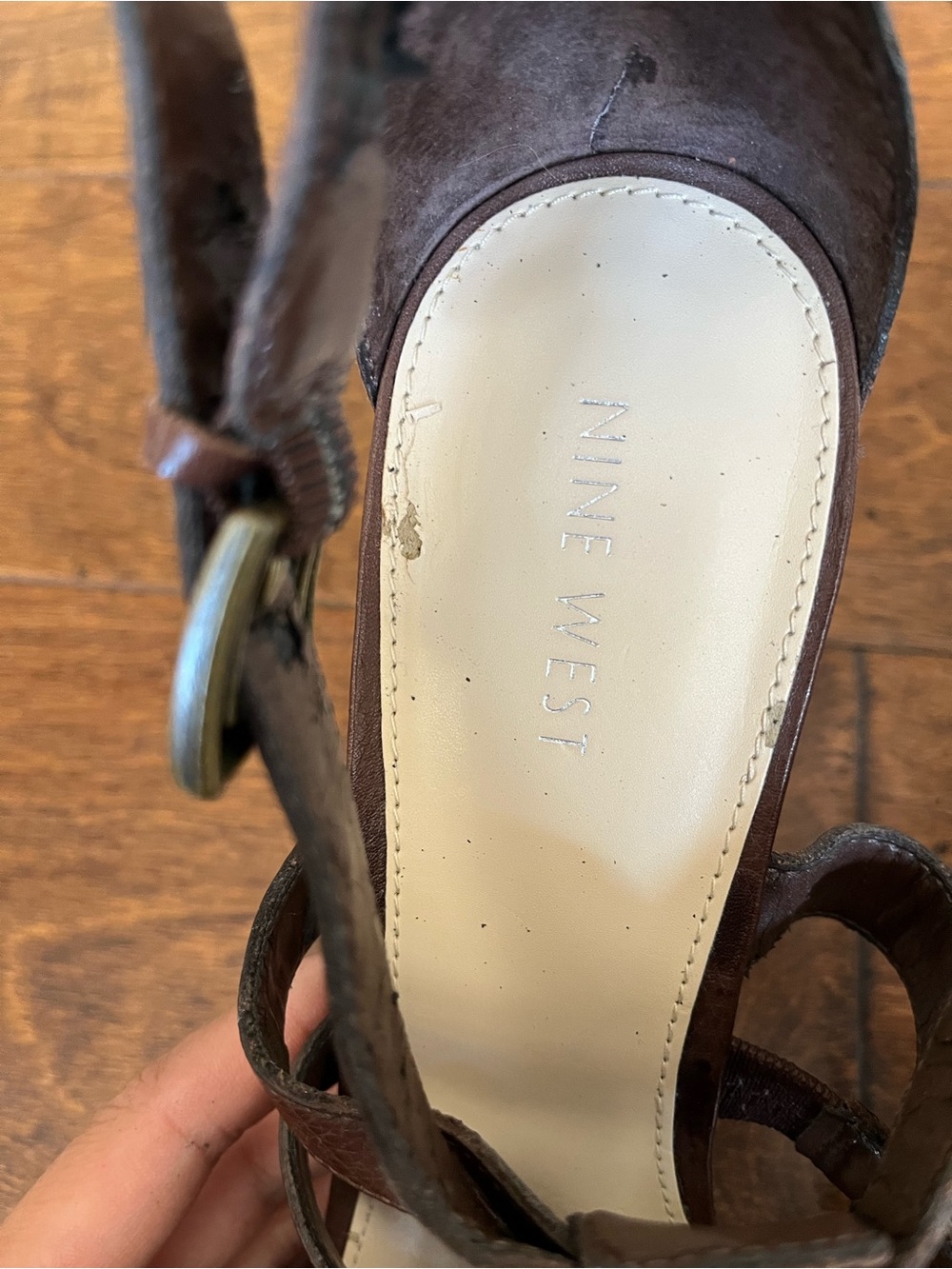 Nine West SZ 9 Brown Leather Strappy Heels - Picture 10 of 11